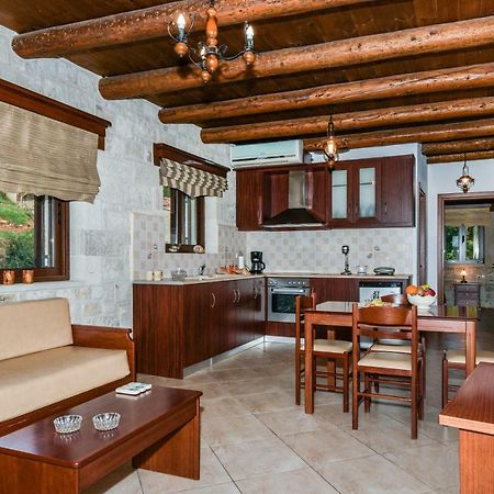 Ariadni Apartments Sfinárion エクステリア 写真