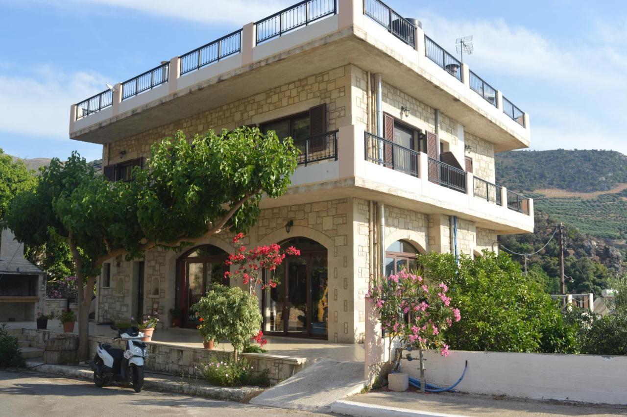 Ariadni Apartments Sfinárion エクステリア 写真