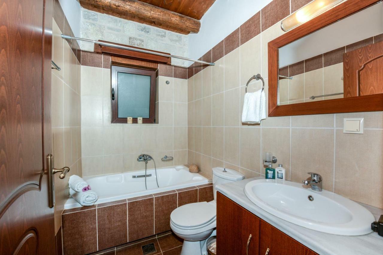 Ariadni Apartments Sfinárion エクステリア 写真