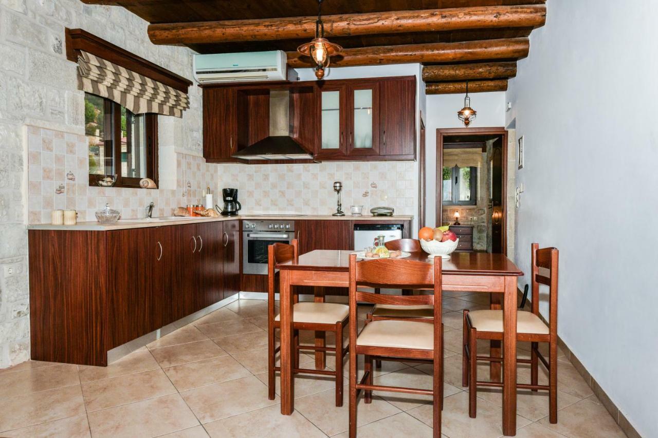 Ariadni Apartments Sfinárion エクステリア 写真