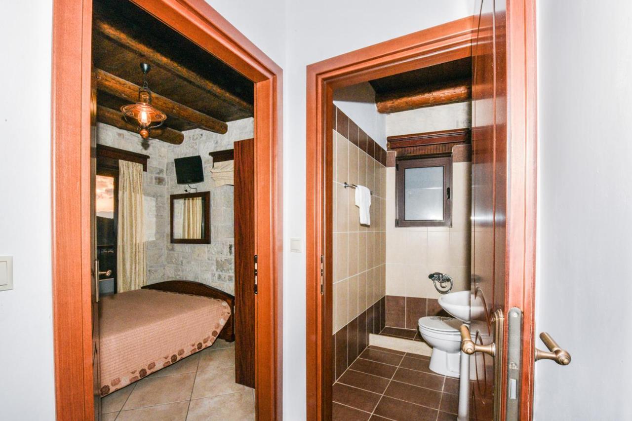 Ariadni Apartments Sfinárion エクステリア 写真